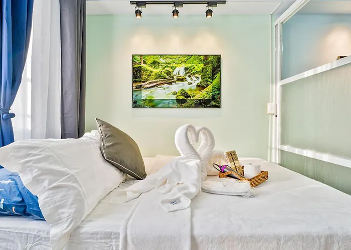 Lumiere Prime - Mactan Pool Escape Apartment *